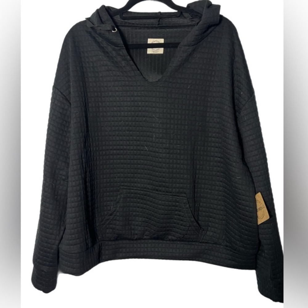 NWT Women's Plus Size
Solid Black Waffle Knit
Hoodie with Kangaroo
Pockets